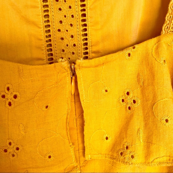 Moon River Anthropology Yellow Eyelet Tank Size S - Picture 8 of 10